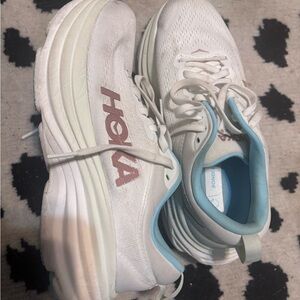 Hoka Bondi 8